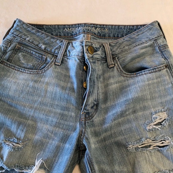 American Eagle Tomgirl Style Ripped Jeans - Picture 8 of 13
